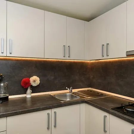 Casa de Férias Cozy And Chic Little House With Pool Ivinj - 5 Tisno