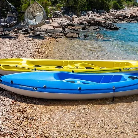 Cozy And Chic Little House With Pool Ivinj - 5 Casa de Férias *