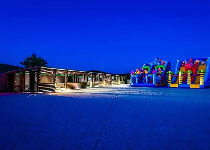 Cozy And Chic Little House With Pool Ivinj - 5 Holiday home *