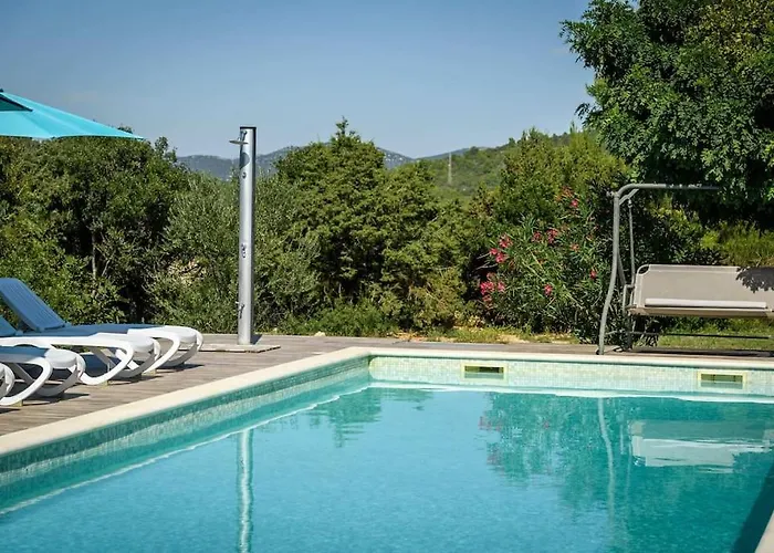 Cozy And Chic Little House With Pool Ivinj - 5 * Tisno