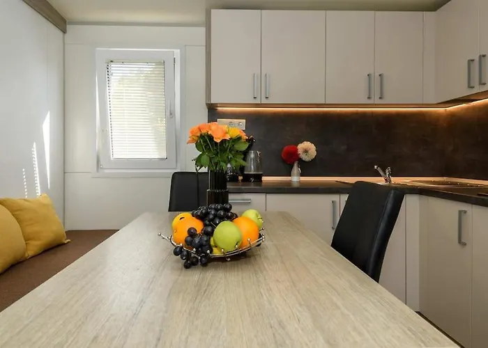 Holiday home Cozy And Chic Little House With Pool Ivinj - 5